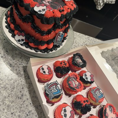 October  Cake And cupcake Bundle 