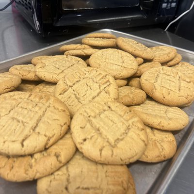 Fresh Baked Dozen Peanut Butter 