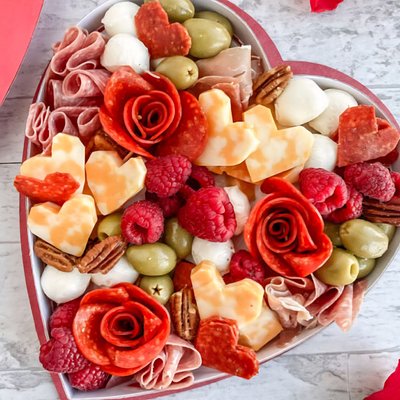 Charcuterie Heart Large