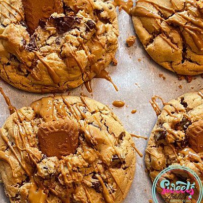 Large Cookies