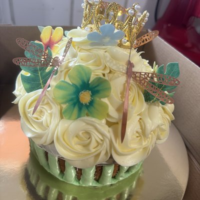 Jumbo CupCake Cake