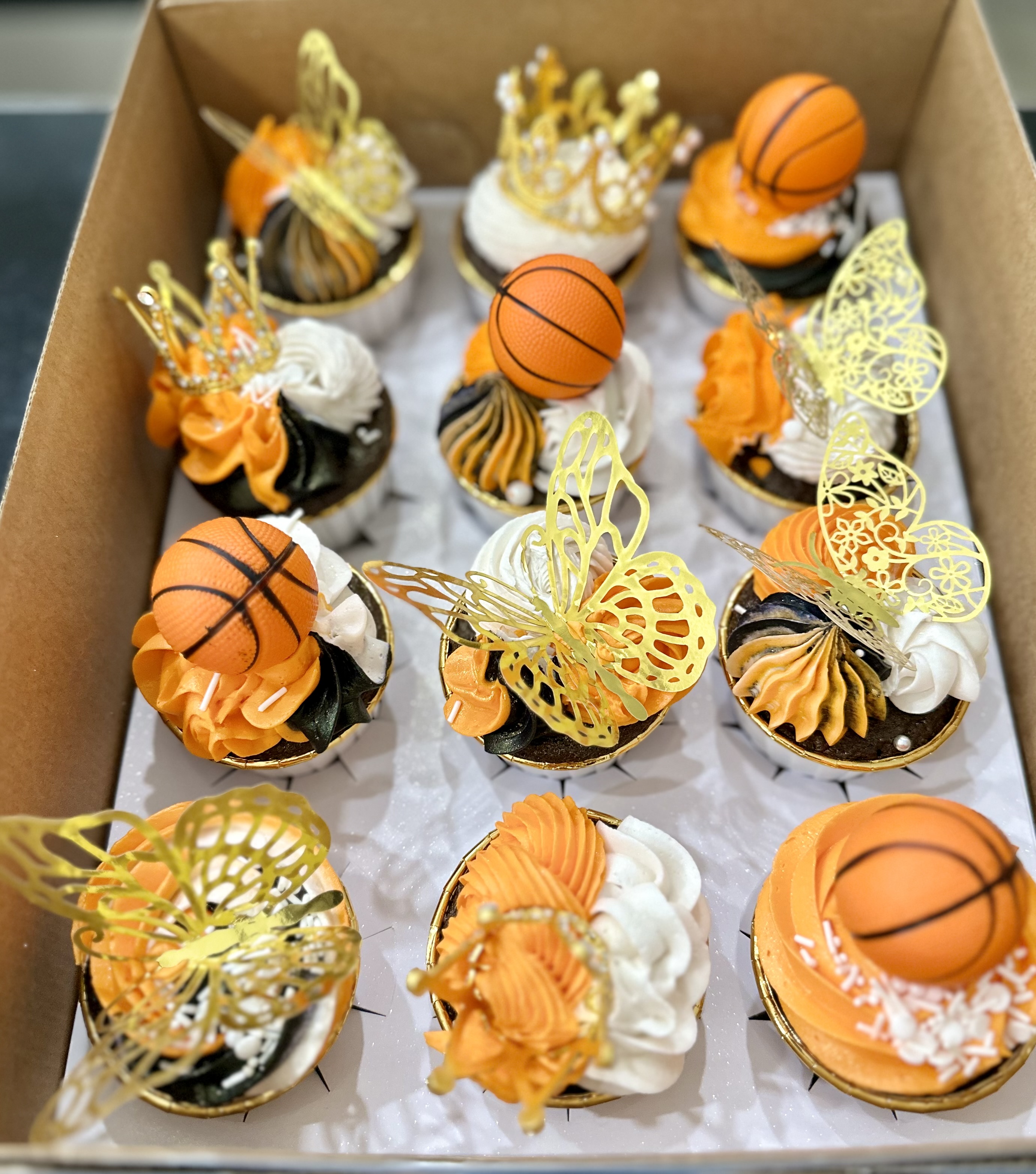 Custom Cupcakes 