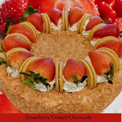 Strawberry Crumble Cheesecake