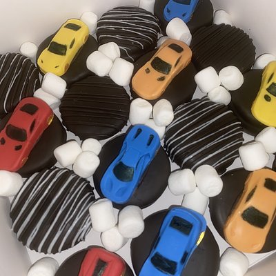 Custom Chocolate Covered Oreos