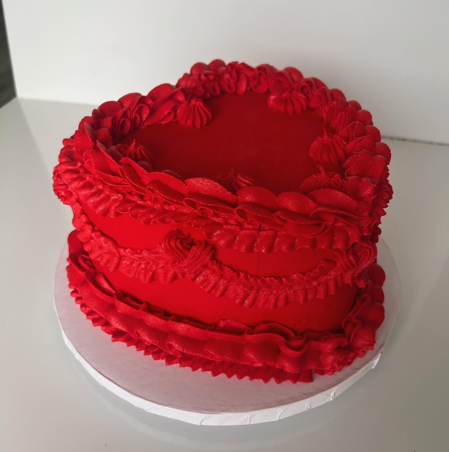 6 Inch Heart Cake 