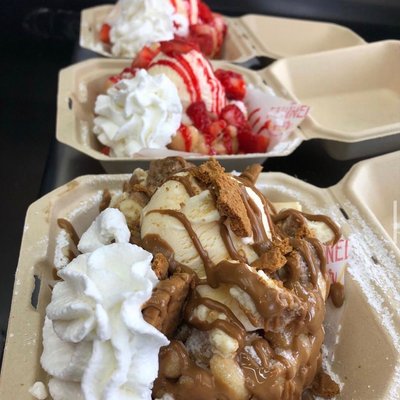 LOADED FUNNEL CAKE 