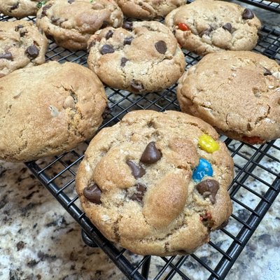 Monster Cookies - 1/2 Dozen