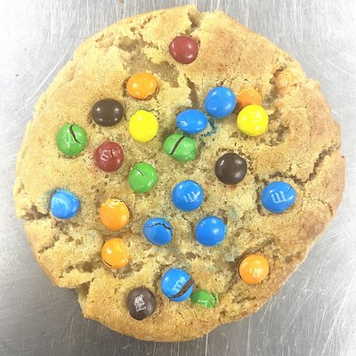 M&M 