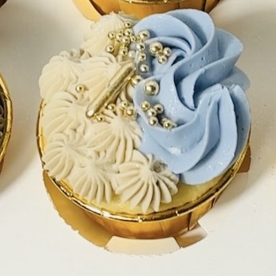 Standard Cupcakes Half Dozen   (One Flavor Per dozen)