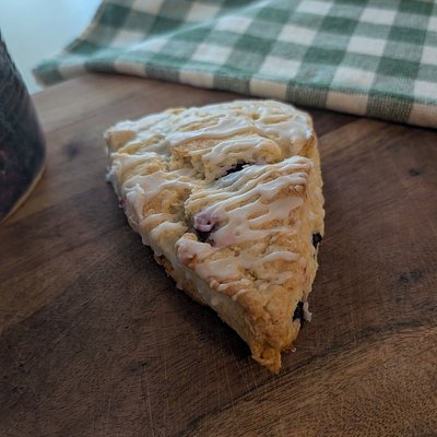 Lemon Blueberry Scones (4 Count)