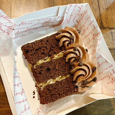 Speciality cake slice 