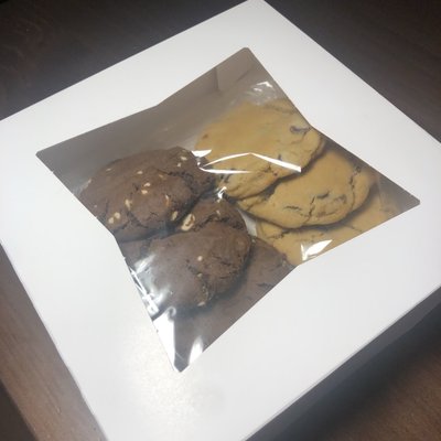Half Dozen