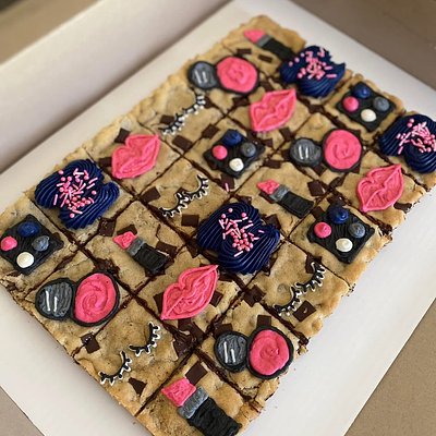 “Slab” 24 Slice Cookie Cake - 15X10