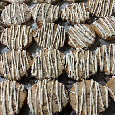 Maple Pecan Shortbreads
