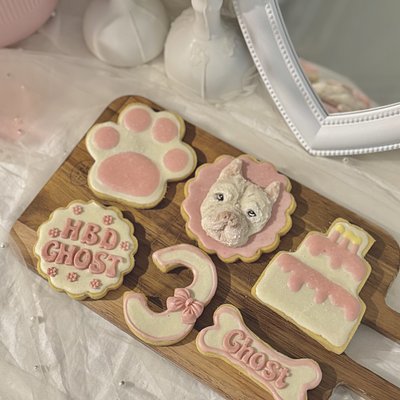 A.Chef Happy Barkday Crumble Set
