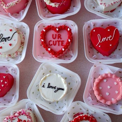Love Message Bento Cake