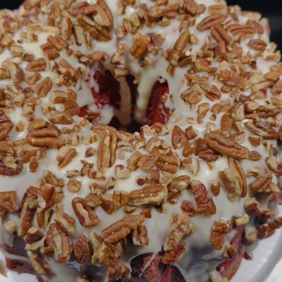 Red Velvet Pound Cake With Nuts 