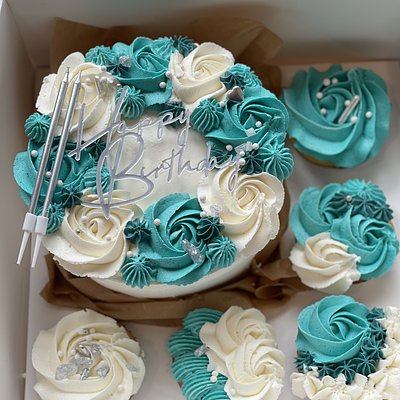 Custom Bento Cake Box