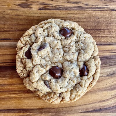Oatmeal Chocolate Chip Cookie