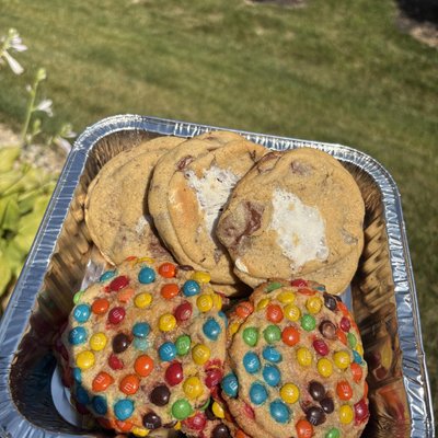 A Dozen Cookies 🍪 (shipping Available) 