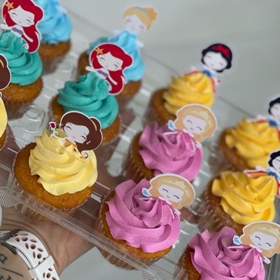 Cupcake C/ Chantilly 24 Unid.