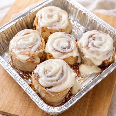 Cinnamon Rolls 