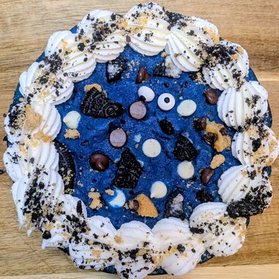 10 Inch Cookie Monster Cookie Cake