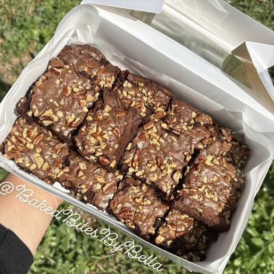 Pecan & Walnut Brownies
