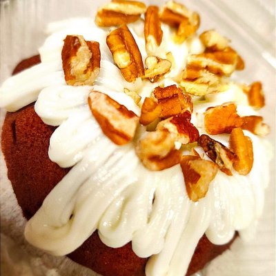 4" Red Velvet with Pecans