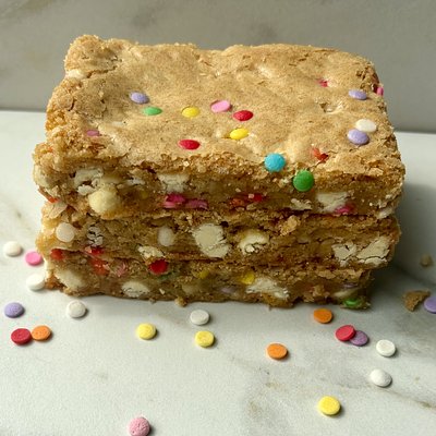 Confetti Congo Bar