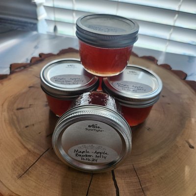 Maple-Apple Bourbon Jelly 8oz