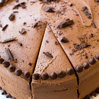 Chocolate Cake (10 Inch Round - DD)