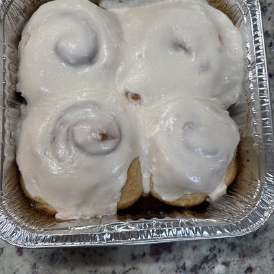 Classic Cinnamon Rolls (4pack)