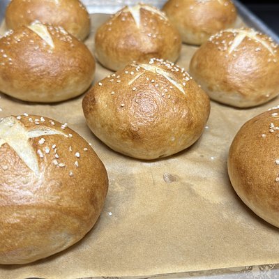 Sourdough Pretzel Buns (8)