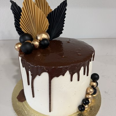 Chocolate Cake Customized