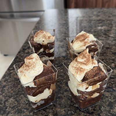 Tiramisu Cake
