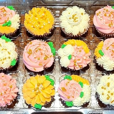1 Dozen Floral Cupcakes