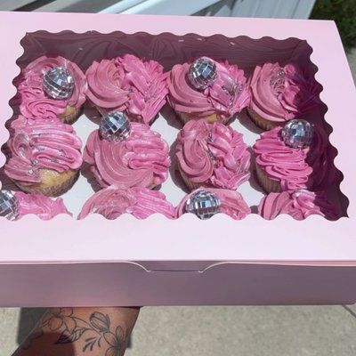 Custom Cupcakes (1 Dozen) 