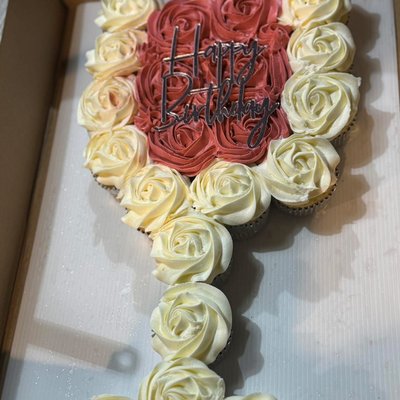Cupcake Cake