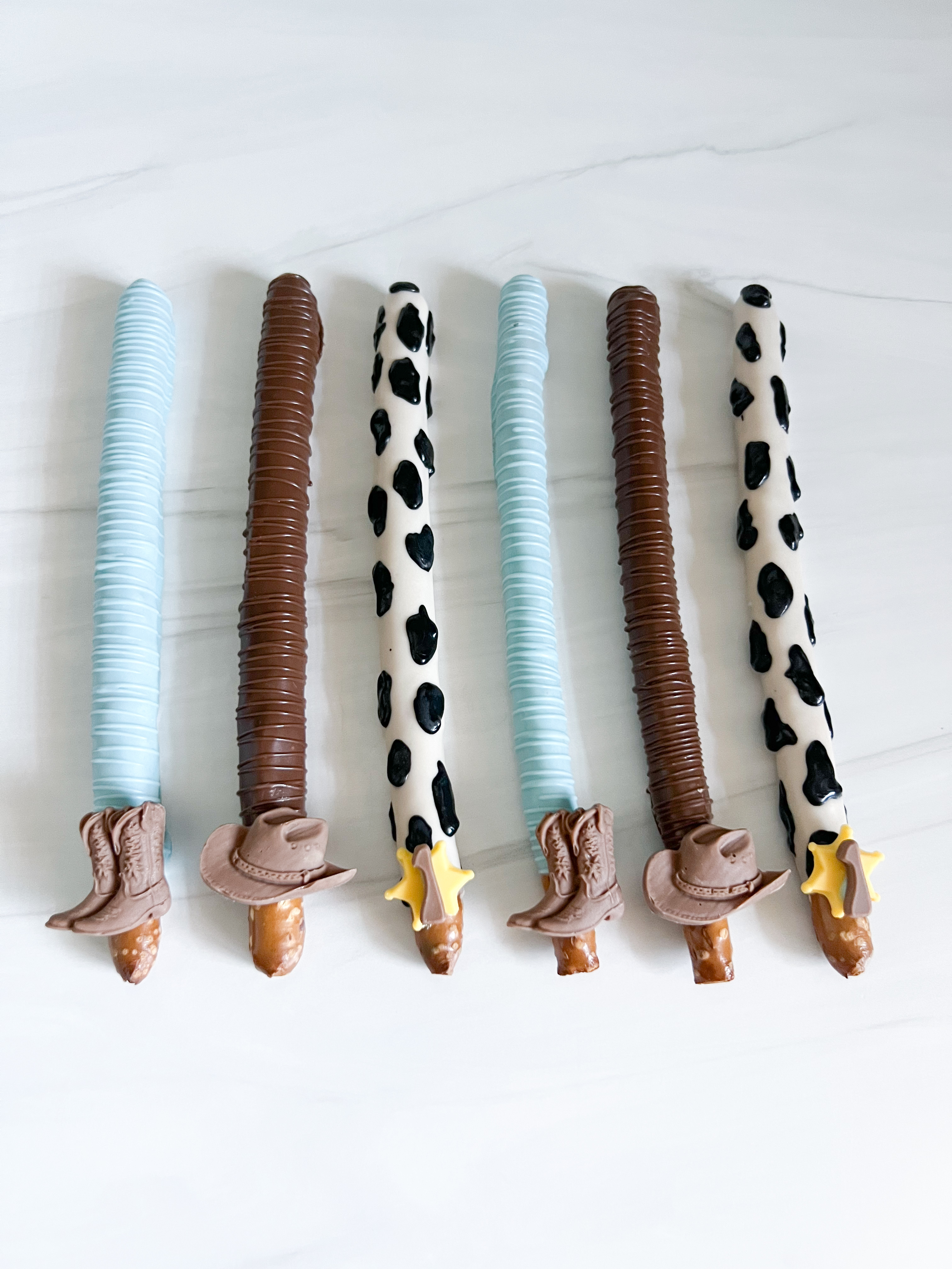 Dipped Pretzels 