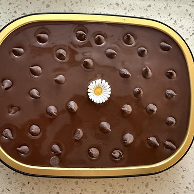 Chocolate Delight Cake (Medium - 22oz)