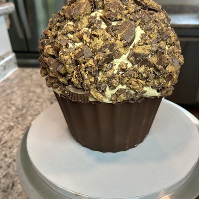 Reese Cup Cake