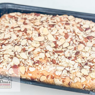 “Butterkuchen” aka Butter Cake with Almonds