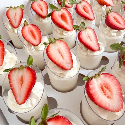 Cheesecake Shooters