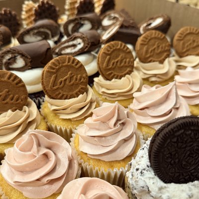 Gourmet Cupcakes- Fully Loaded