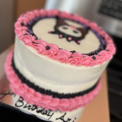 Medium Cake 