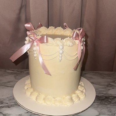 Custom Cake- 6 Inch 