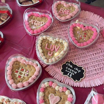 Valentines Heart Cookie Cakes 