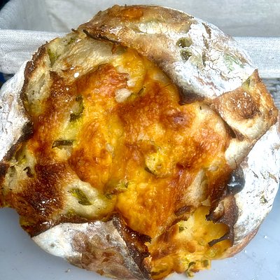 Jalapeño Cheddar Artisanal Loaf 