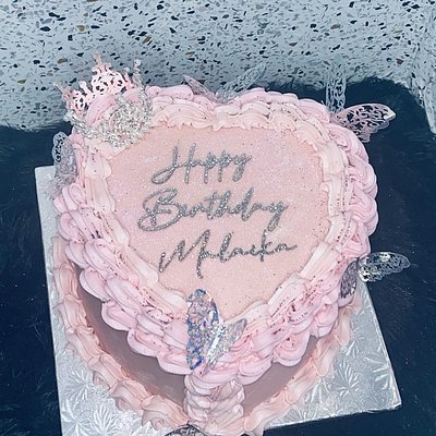 7 Inch Heart Cake With Topper